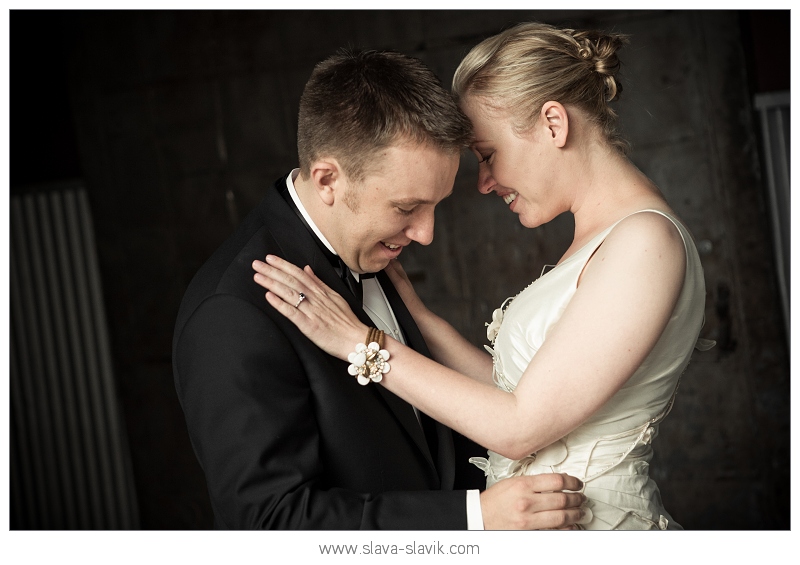 Bride Meeting Groom