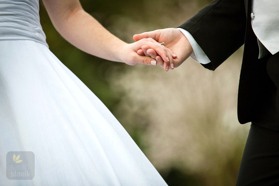 Bride groom hands